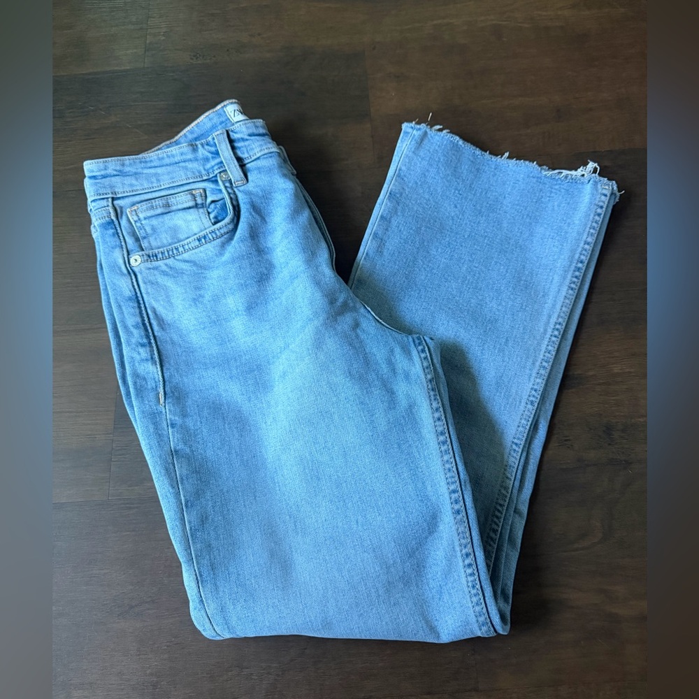 Zara Light Blue Women's Jeans Size 6